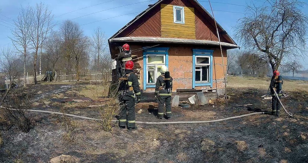 Пожар мусор Антоново Барановичский район